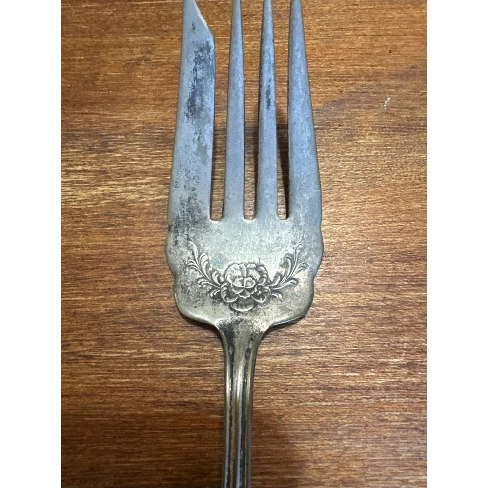 Antique Imperial Silver Co Silverplate Meat Fork  LORRAINE 1913